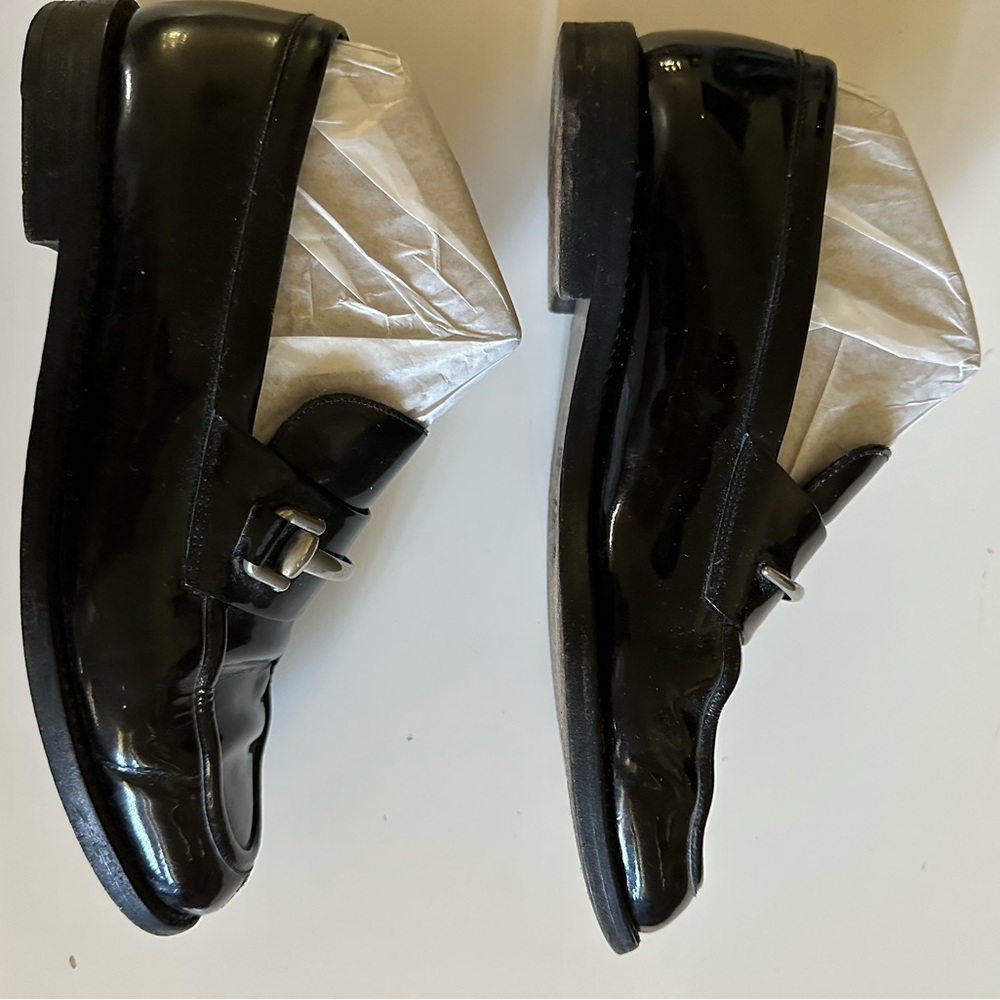Gucci Loafers - Picture 5 of 16